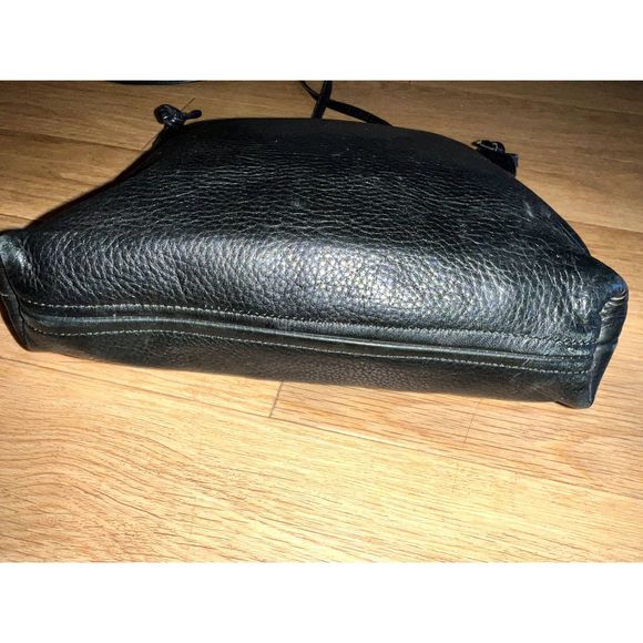 ilze Heider Leather Design Crossbody - Picture 3 of 4